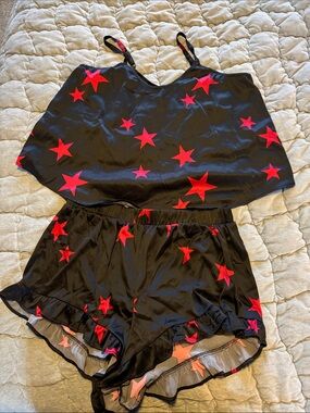 torrid Black Satin Star Print Cami & Shorts Set - Red Stars